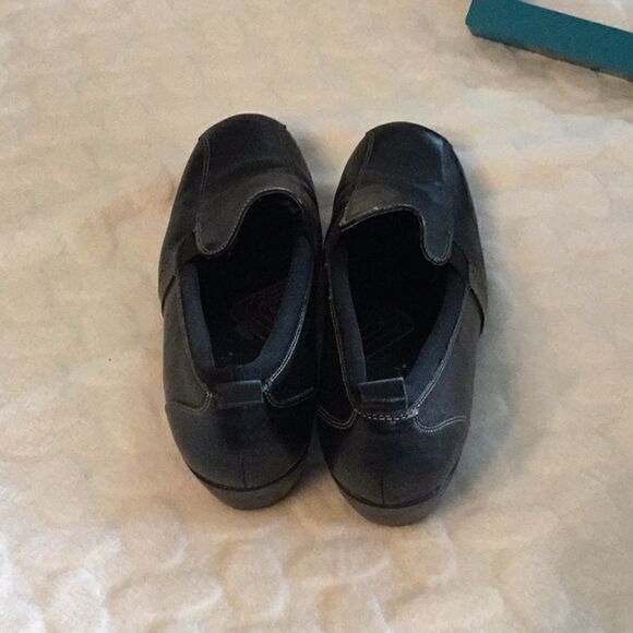 Ladies slip on shoes in brown size 8B wedge heel - Picture 4 of 8